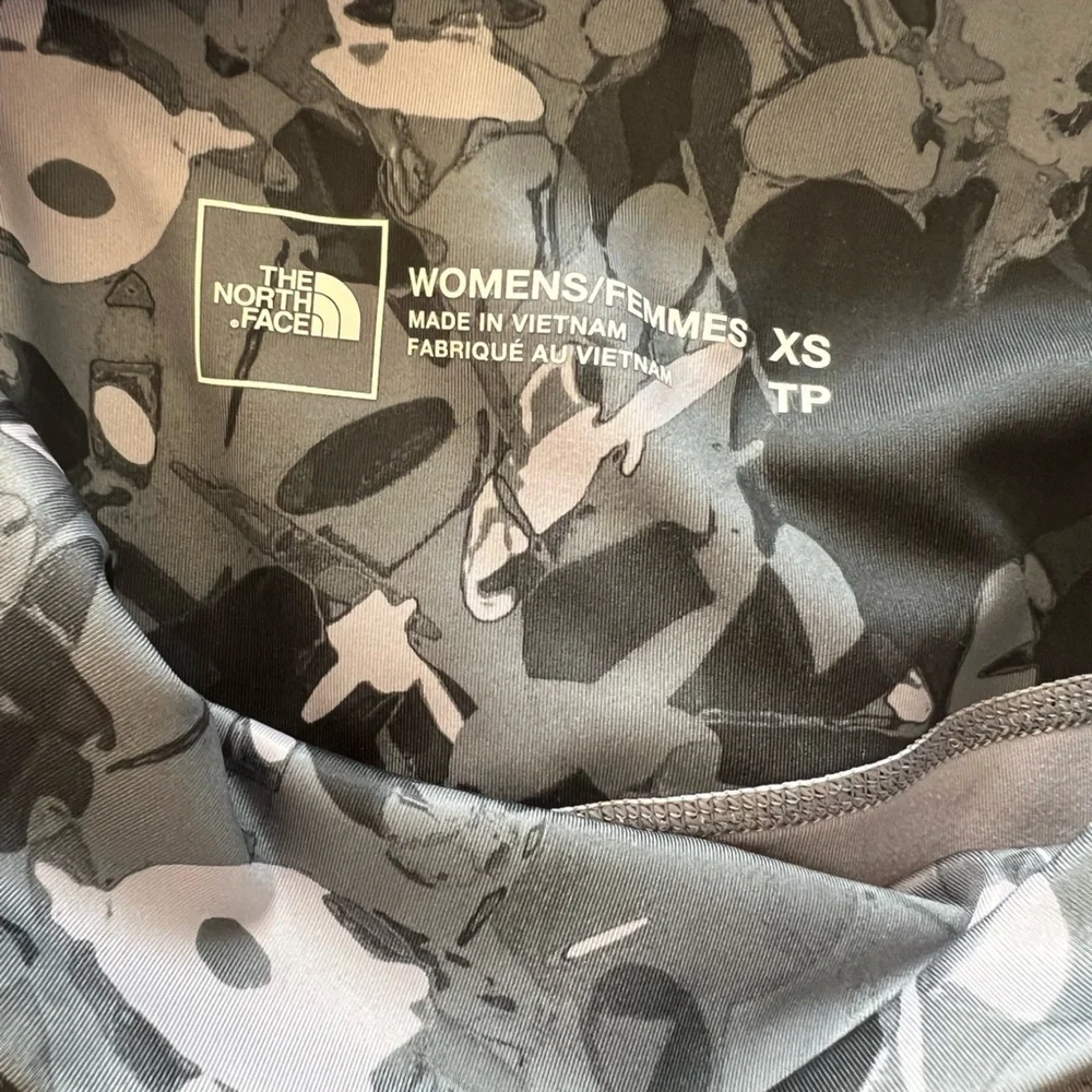 The North Face Printed Motivation 7/8 Pocket Tights - Picture 3 of 3